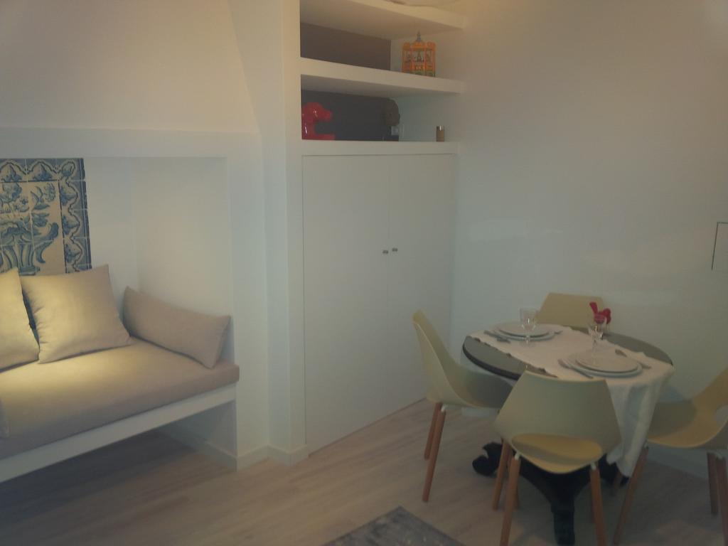 Costa Castle Apartment Lisboa الغرفة الصورة